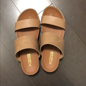 ViciDolls platform sandal